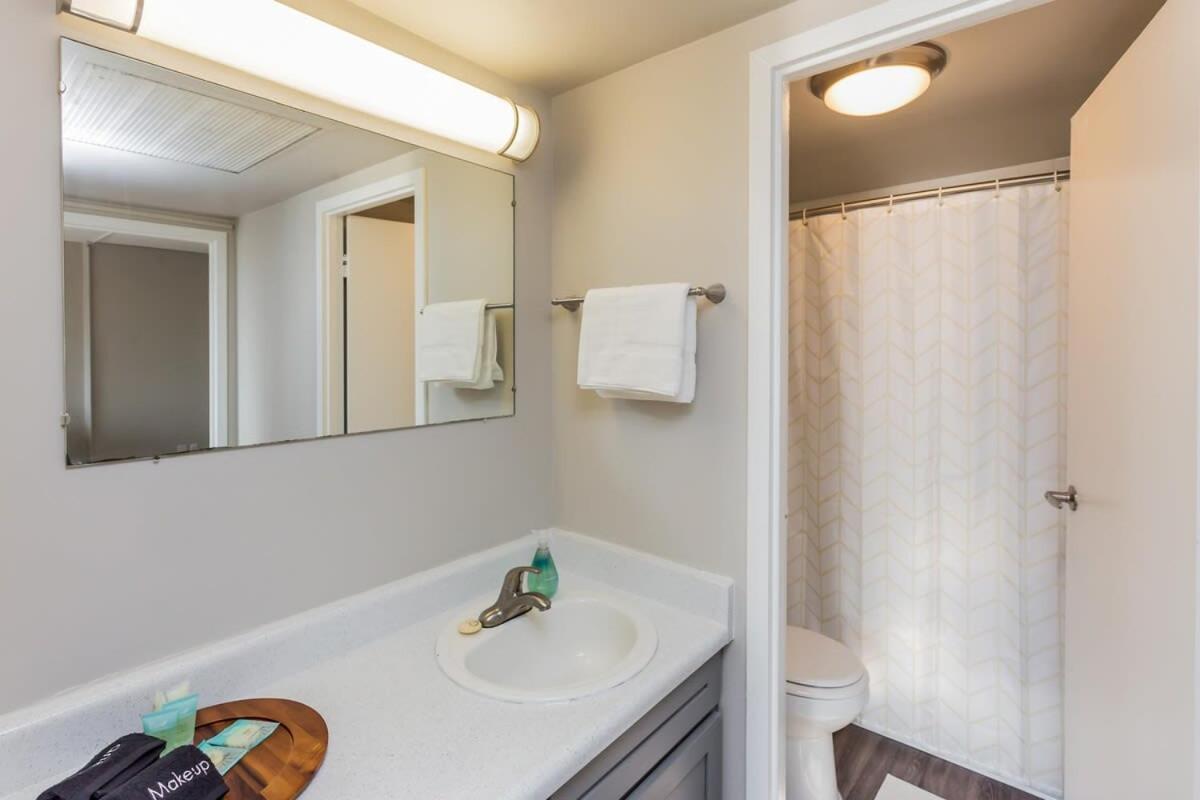 Bargain Memphis Apartment W Hdtv & Wifi Екстериор снимка