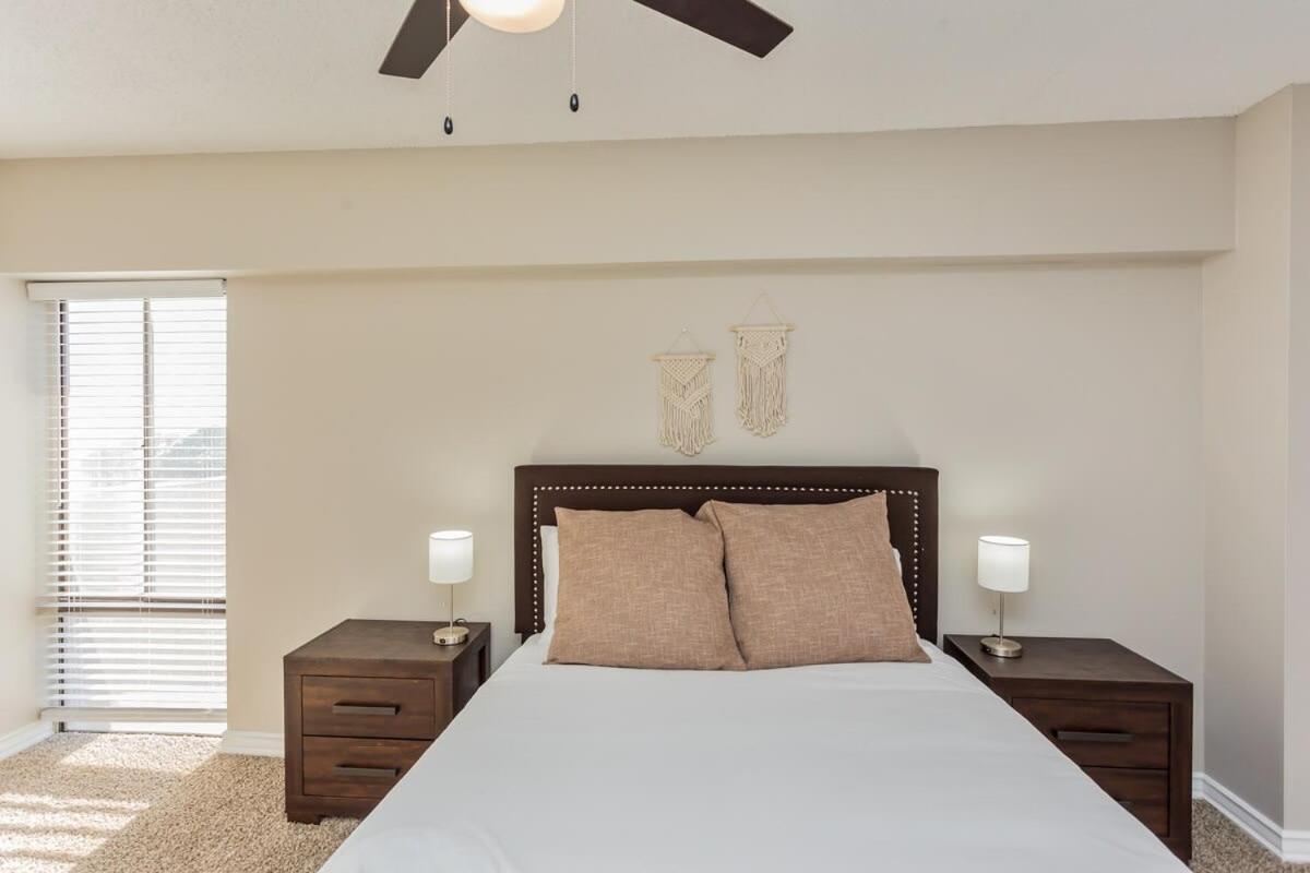 Bargain Memphis Apartment W Hdtv & Wifi Екстериор снимка